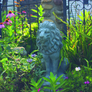 lion statue 2211
